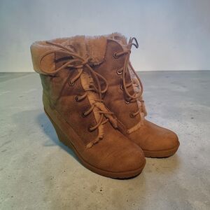 Dolce By Mojo Moxy Women's Tan Wedge Ankle Boots